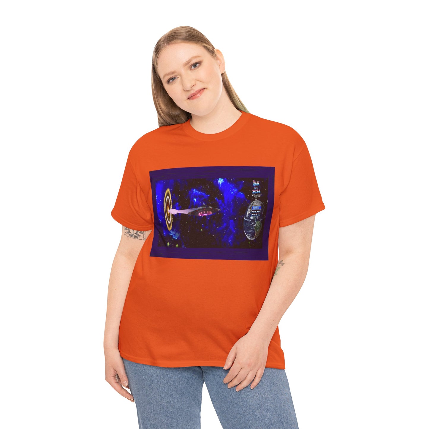 Copy of Miami Alien Mall 1 - Unisex Heavy Cotton Tee